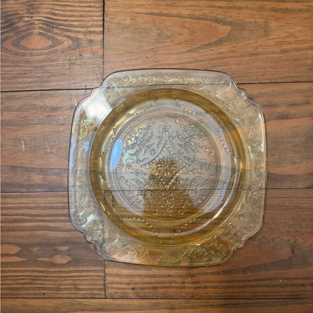 Vintage Elegant Gold Glass Dinner Plate